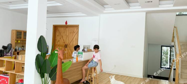 安吉小岭居民宿(将军关漂流店)图片