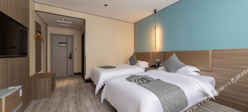 悦尔曼酒店(盐城金鹰聚龙湖宝龙广场店)图片