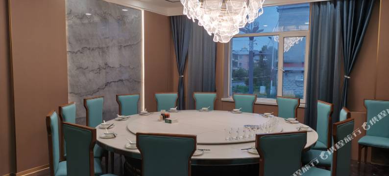 海晏金昊假日宾馆图片