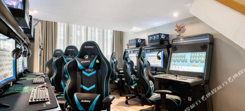 KINGS电竞公寓(杭州城西银泰店)图片