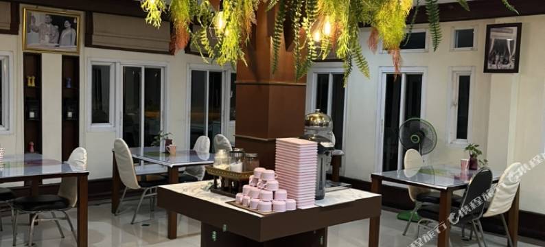 弗思维公园景观酒店(Phusuay Park View Hotel)图片