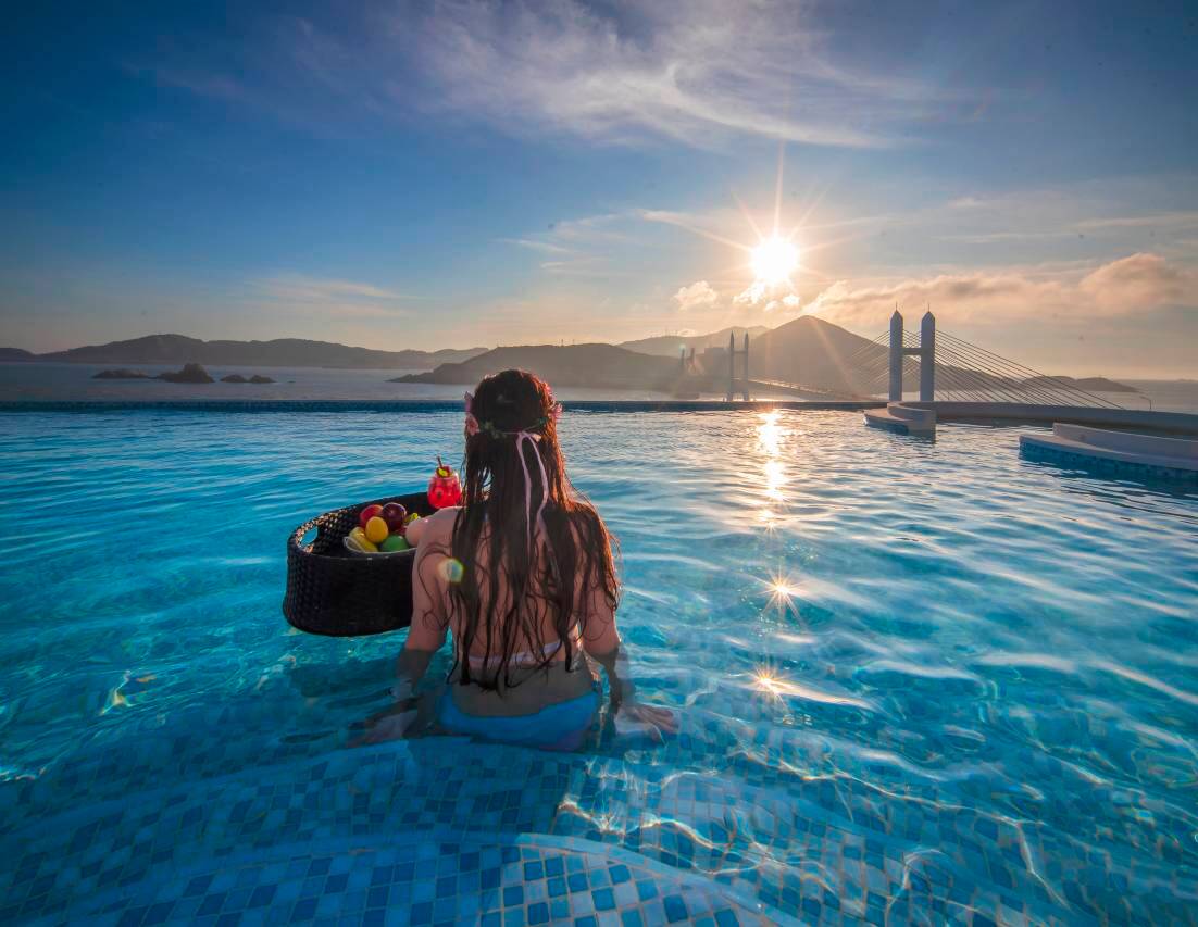 嵊泗亿承轻奢海景悬崖美宿(嵊山枸杞景区店)图片