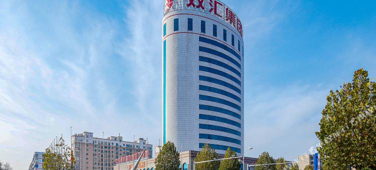 铂悦连锁酒店(人民路漯河市第二高级中学店)图片