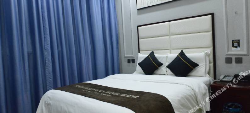 鹤壁仙鹤湖假日酒店图片