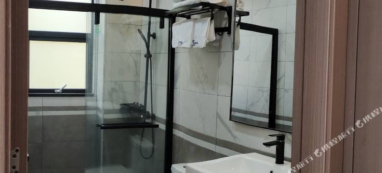 罗浮山悦庭楠舍·Elegant楠香绮梦丨碧湖映月丨静谧花坞轻奢美宿图片