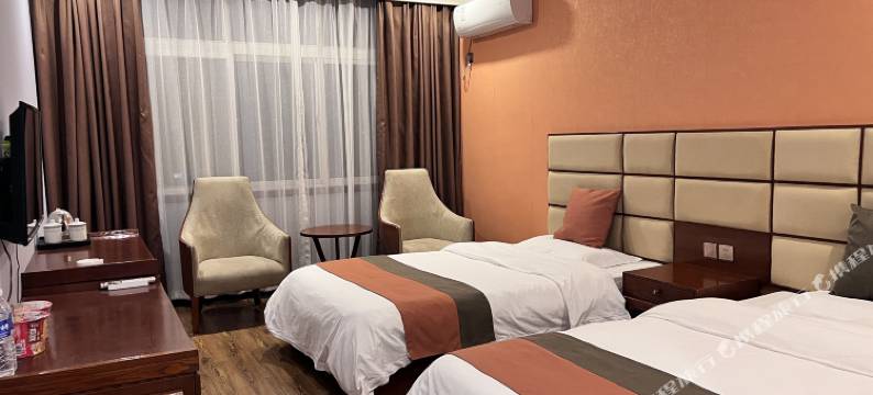 卢氏华悦宾馆图片