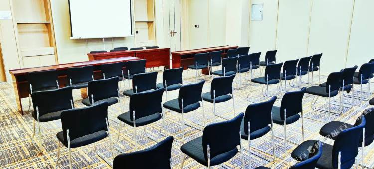 维也纳国际酒店(和田夜市瓯越公馆店)图片