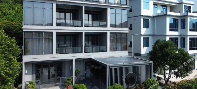 罗浮山悦庭楠舍·Elegant楠香绮梦丨碧湖映月丨静谧花坞轻奢美宿图片