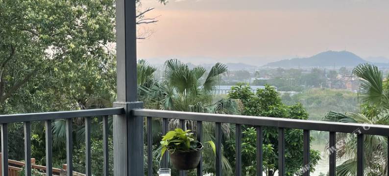 大榕树度假山庄(梧州市白云山龙母庙店)图片