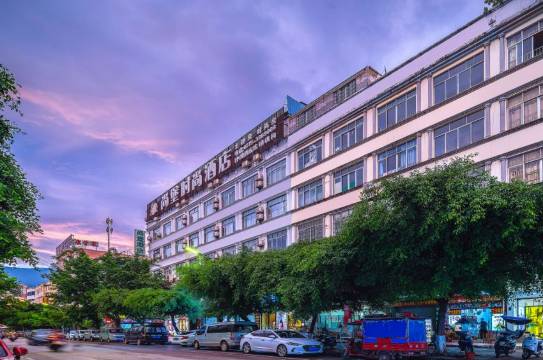 hotel overview picture