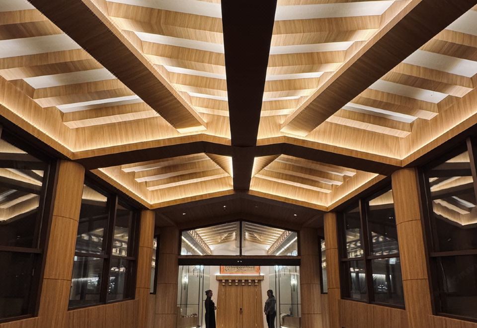 月下俄界民宿外景图