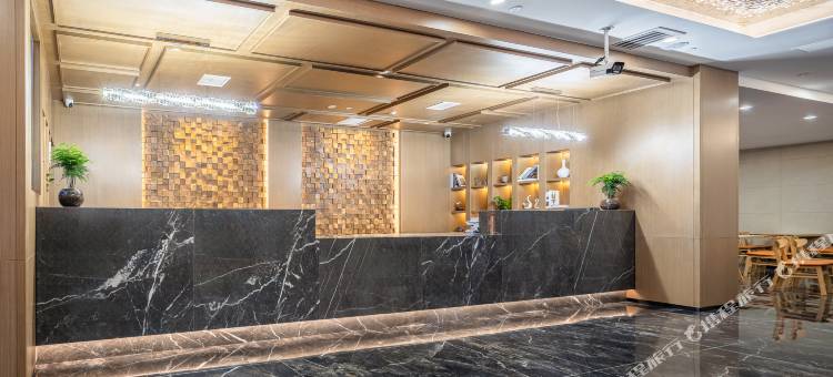 巴里岛国际酒店(精河友好时代高铁南站店)图片