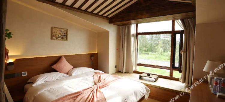 北极村北浔木屋酒店图片