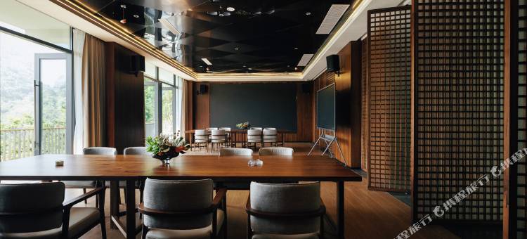 原舍嘿矿熊猫民宿图片