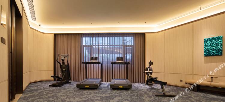 武汉东湖岳家嘴地铁站桔子水晶酒店图片