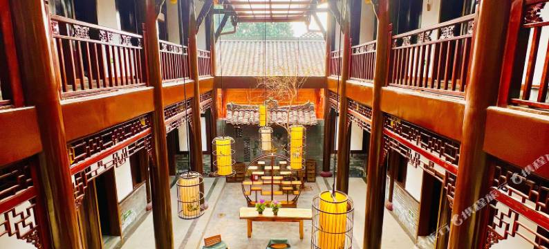 境.如梦令庭院酒店(峨眉山高铁站峨秀湖店)图片