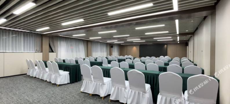 西昌明珠悦享酒店(旅游集散中心店)图片