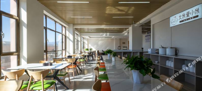 柏纳酒店(新源客运站人民广场店)图片