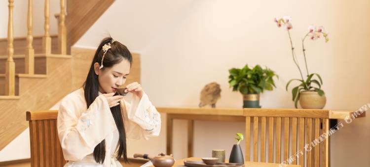 X·艺栖酒店(都江堰景区南桥店)图片