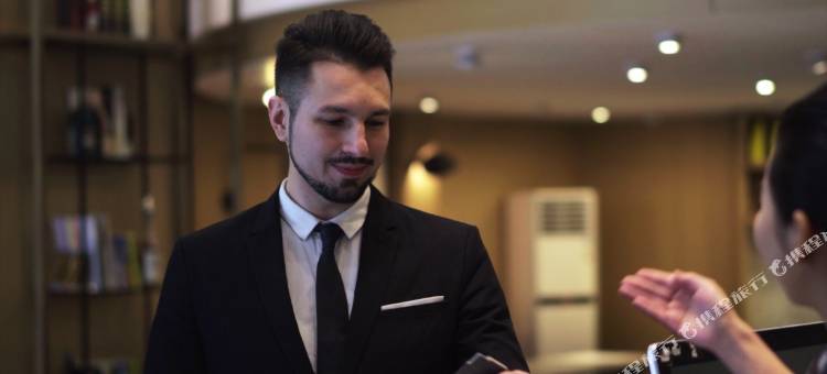 美漾轻奢酒店(长沙五一广场IFS国金中心店)图片