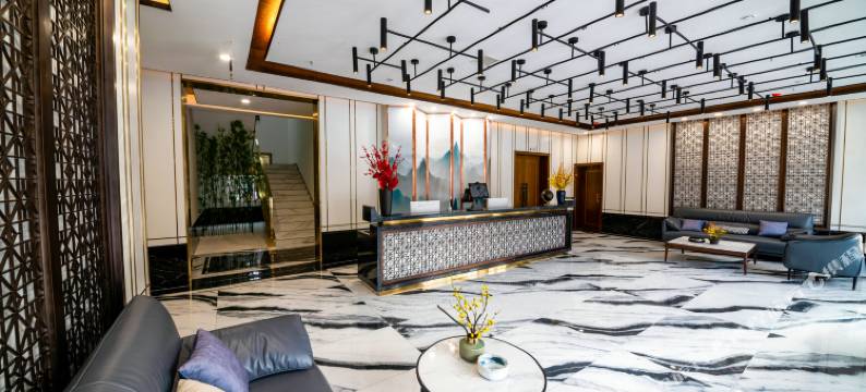 留坝紫柏康养酒店图片