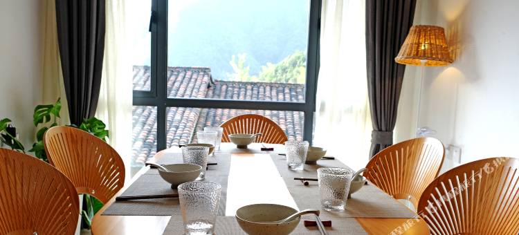常山村上酒舍望梅山房(梅树底风景区店)图片
