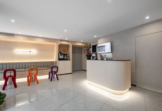 Youli Hotel (Shanghai People's Square)Hotel Overview