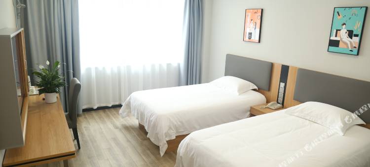 银座佳驿轻居酒店(临邑迎宾路荣盛购物中心店)图片