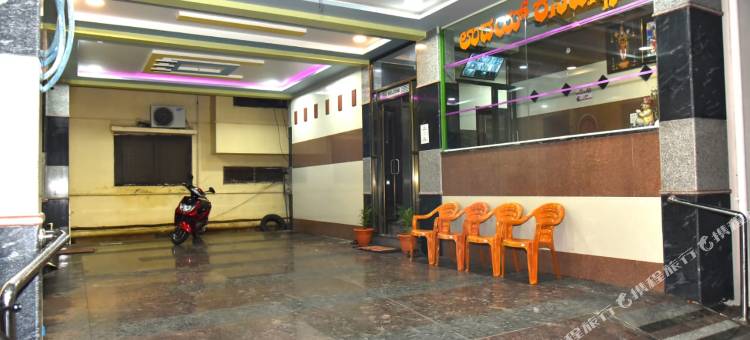乌代住宅酒店(HOTEL UDAY RESIDENCY)图片