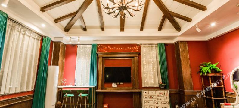 悦心上品影院酒店图片