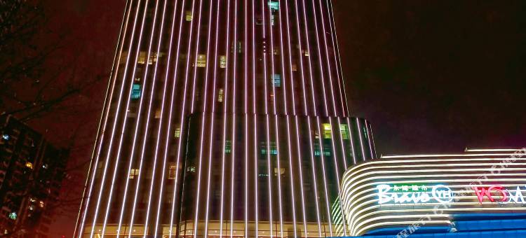影宿·梦金|Upper City高空服务式公寓(人民北路地铁站店)图片