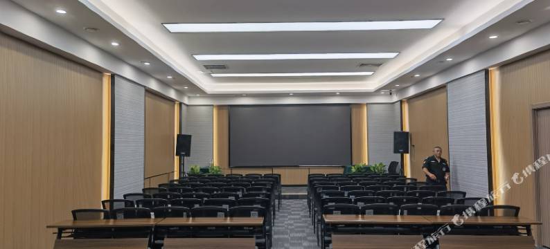 格林豪泰智选酒店(济南舜耕国际会展中心千佛山店)图片