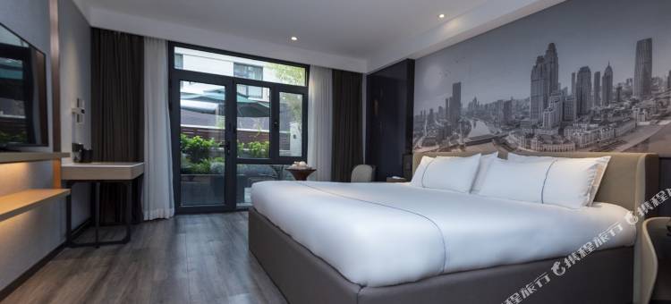 白玉兰酒店(天津五大道民园广场景区店)图片