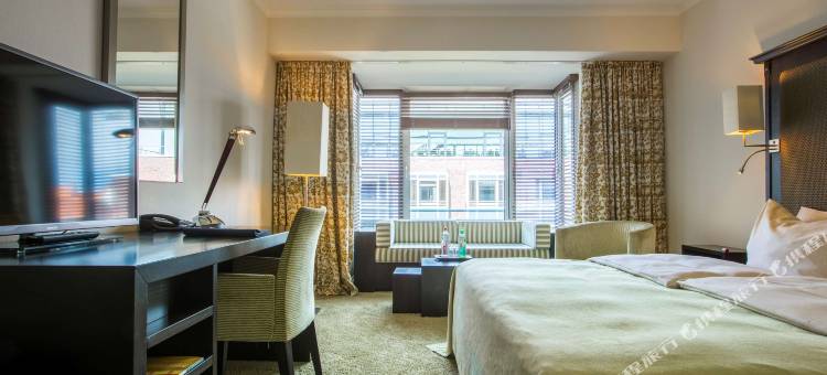 吕贝克参议员丽笙酒店(Radisson Blu Senator Hotel, Lubeck)图片