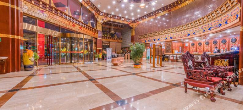 香格里拉都吉呢咪藏文化主题酒店(独克宗古城店)图片