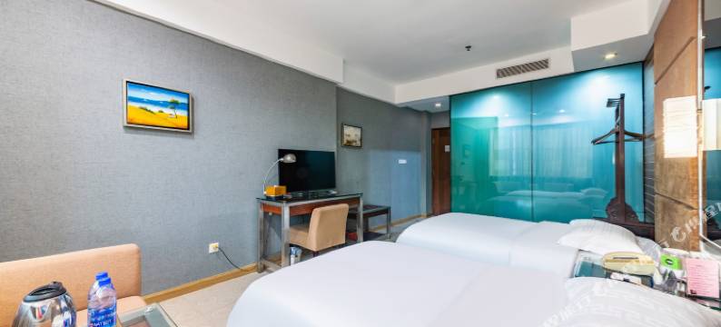 嘉州假日酒店(梅州市中心嘉印拾光乐园店)图片