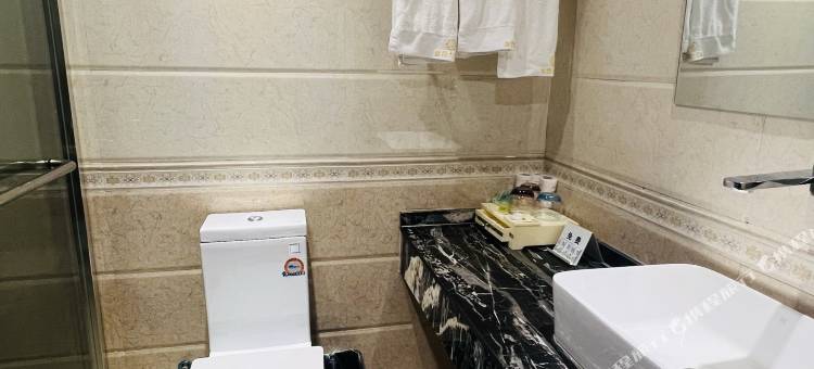 巩留家和大酒店图片