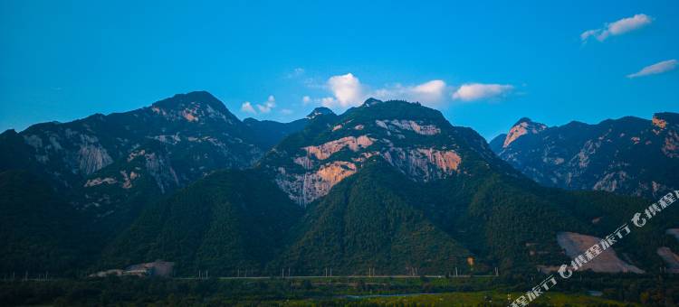 华山希所·君子舍下图片