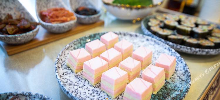 普瑞斯酒店(盐城金鹰聚龙湖店)图片