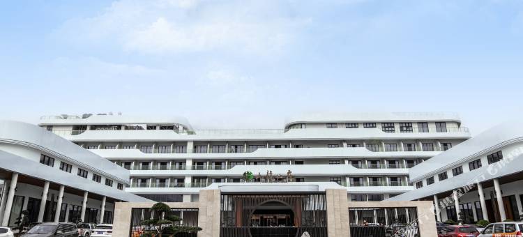 玉林市陆川温泉九龙山庄图片