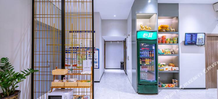 7天优品酒店(贺州高铁站富安居店)图片
