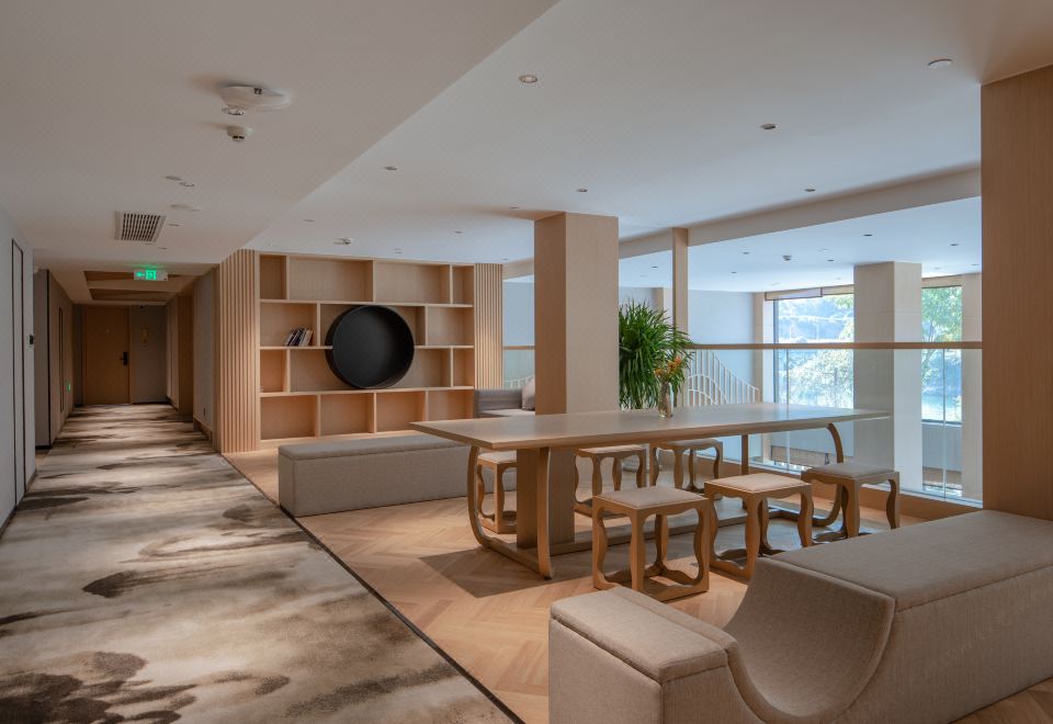 Renli Meisu Hotel (Qiandaohu Lishang)Hotel Overview
