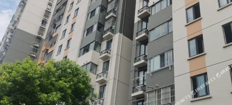 起风了青年旅舍(上海秀沿路地铁站店)图片