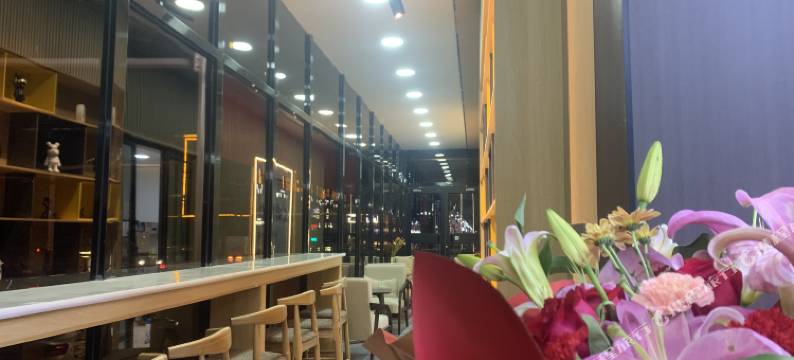 廓洛克酒店图片