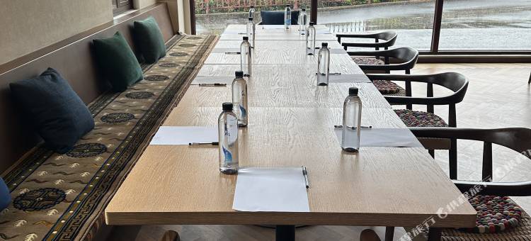 麦阿聪藏式葡萄酒主题酒店(香格里拉独克宗古城店)图片