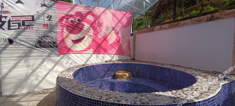 广州半山居泳池私汤别墅图片