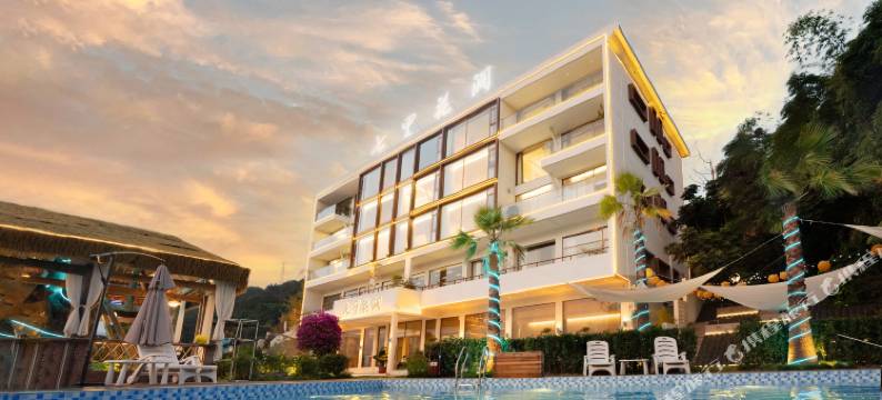 恩施七里花涧民宿(女儿城店)图片