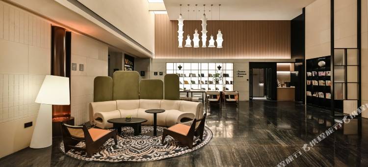 林芝墨脱莲花公园亚朵酒店图片