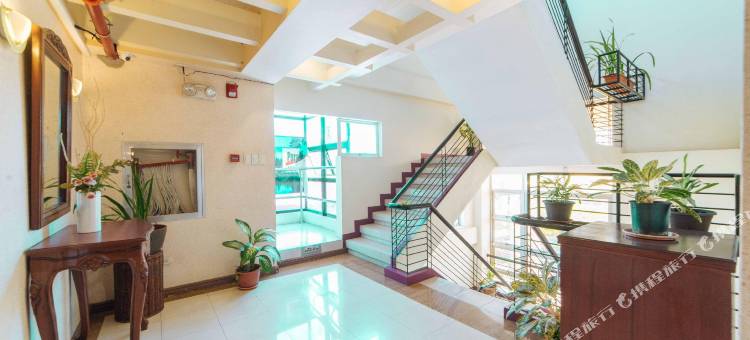 红多兹Plus酒店-达沃波布拉茨昂区(RedDoorz Plus @ Poblacion District Davao)图片