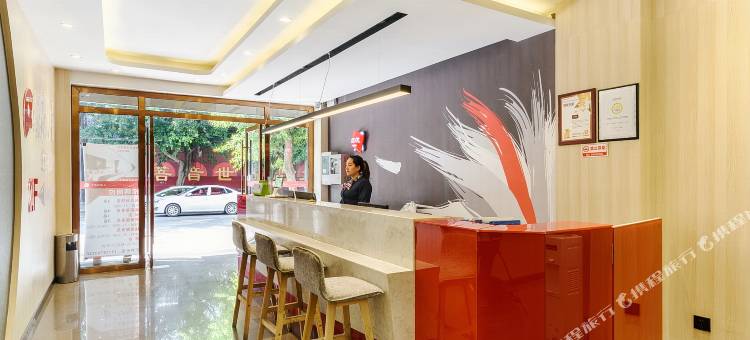 尚客优连锁酒店(遂宁市中心医院中央商务区步行街店)图片